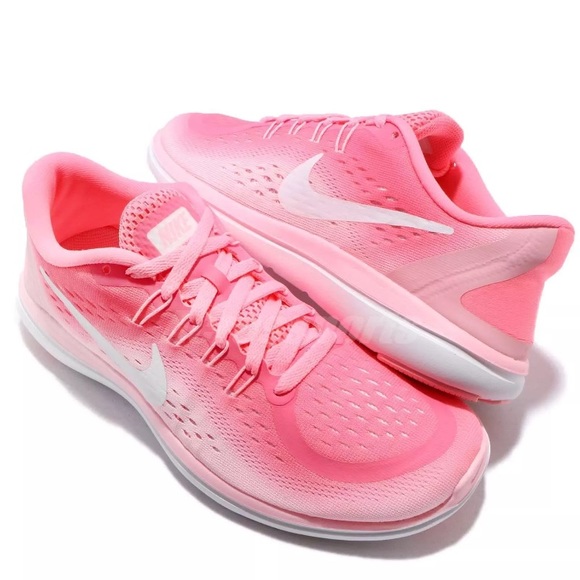 flex 2017 rn lightweight running shoe